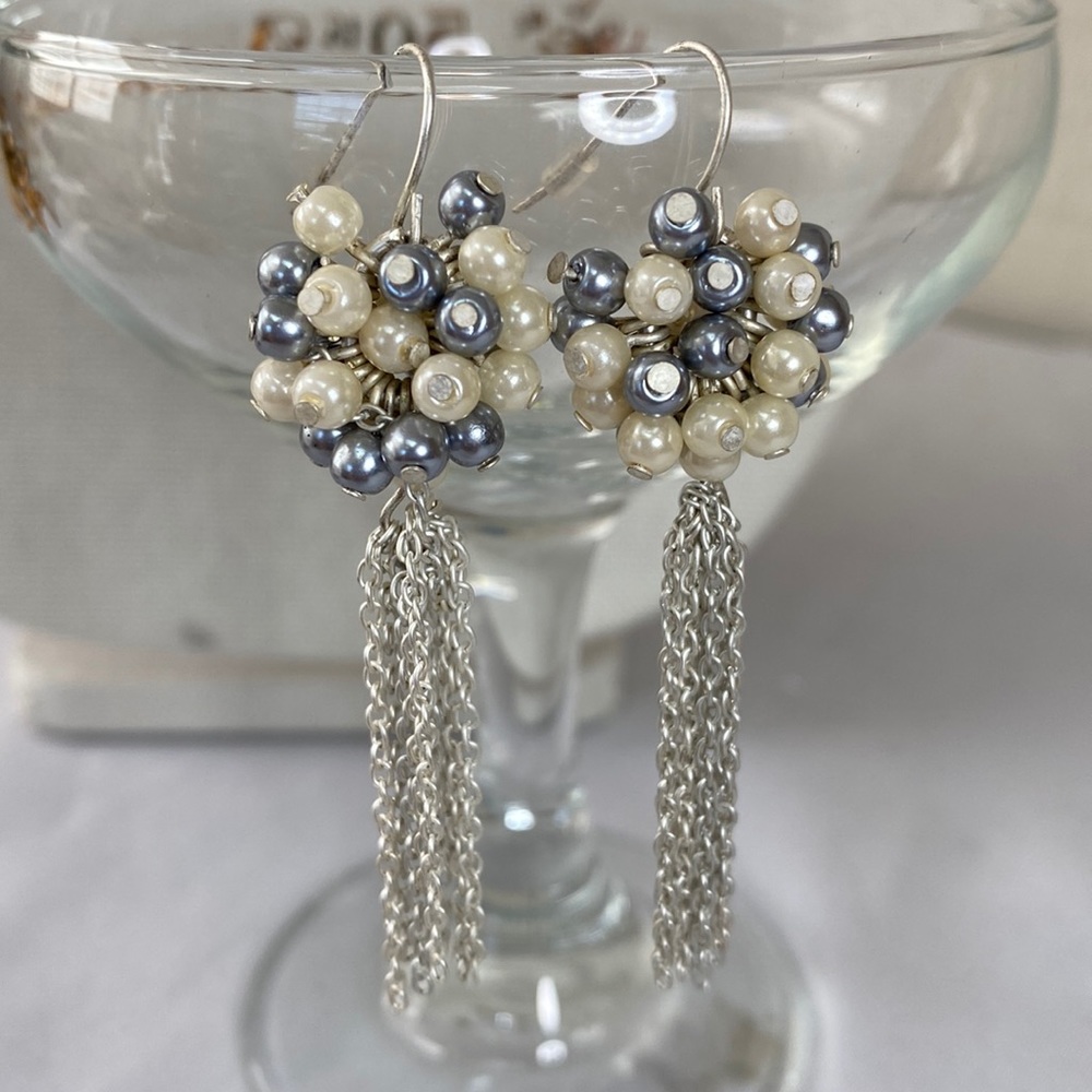 Pearl bead cluster earrings with dangling chains